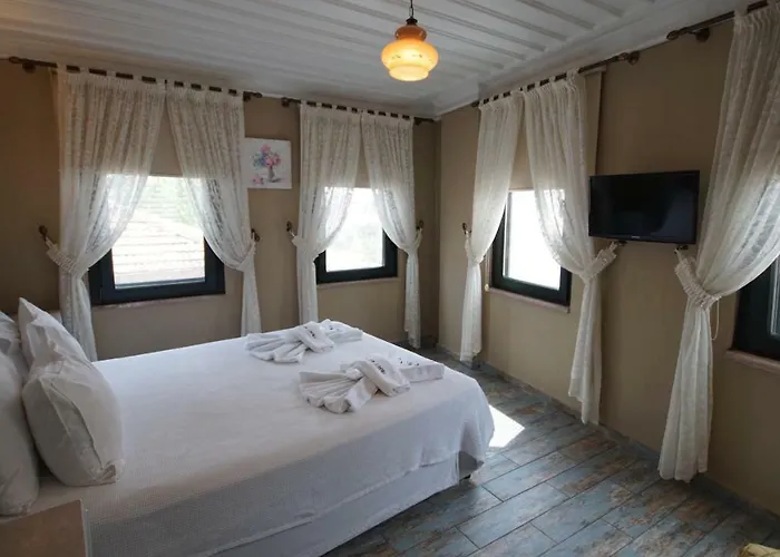 Fikretbey Konagi Ayvalı