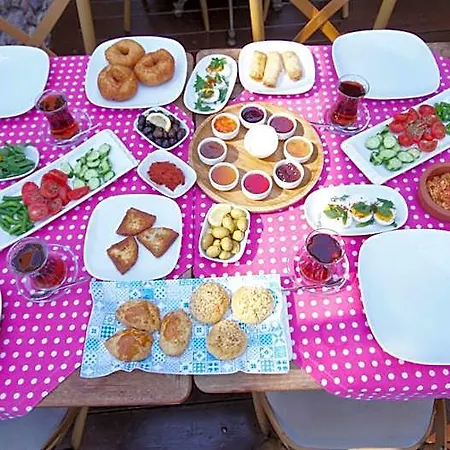 Fikretbey Konagi Ξενοδοχείο Ayvalı