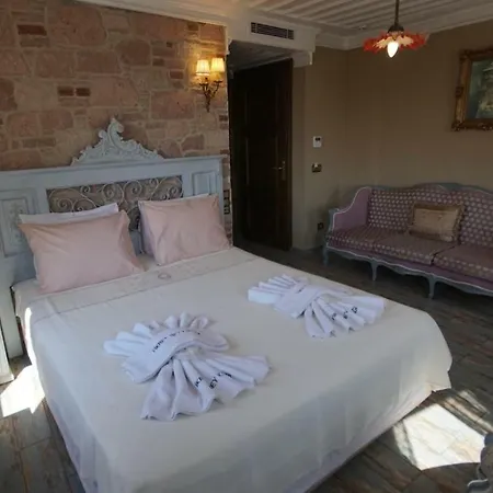 Fikretbey Konagi Szálloda 5*