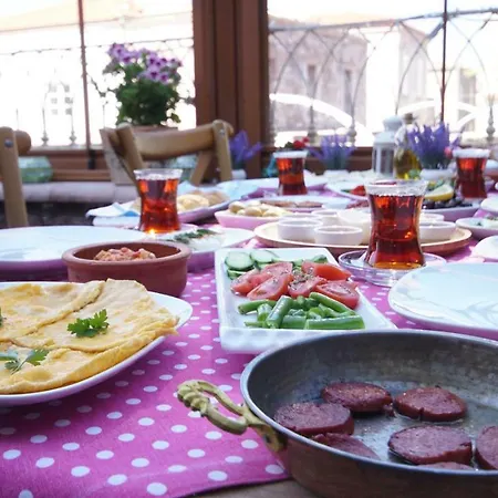 Szálloda Fikretbey Konagi Ayvalı